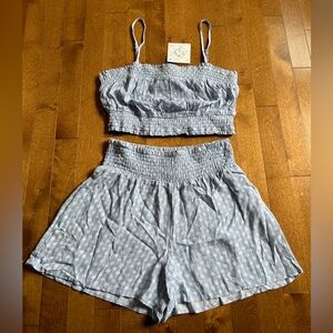 Hippie Rose Blue Floral 2 Piece Set NWT